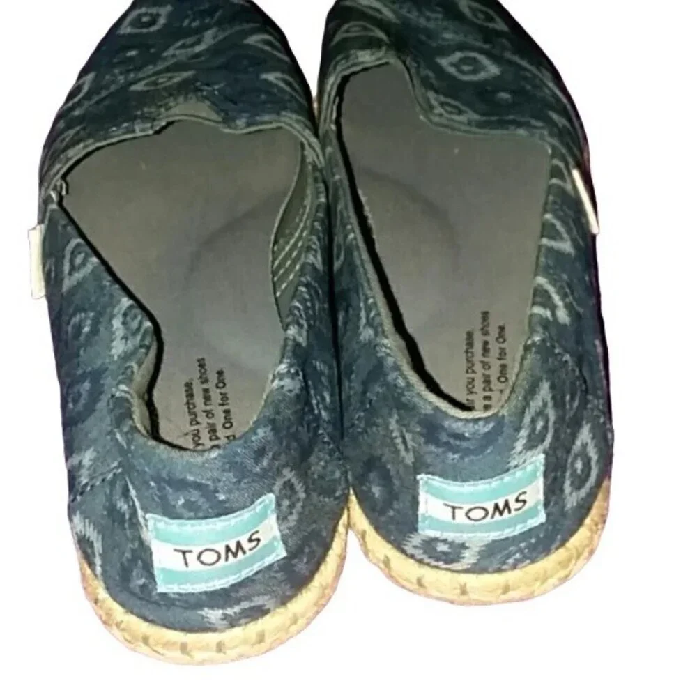 TOMS Blue Tribal Print Alpargata Espadrilles
